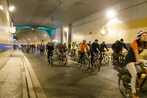 Большой весенний велопробег в Праге 2015, туннель Бланка / Velká jarní cyklojízda 2015, tunel Blanka